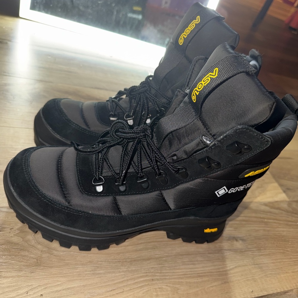 Asolo Black and Yellow Outdoor Boots - Picture 2 of 7